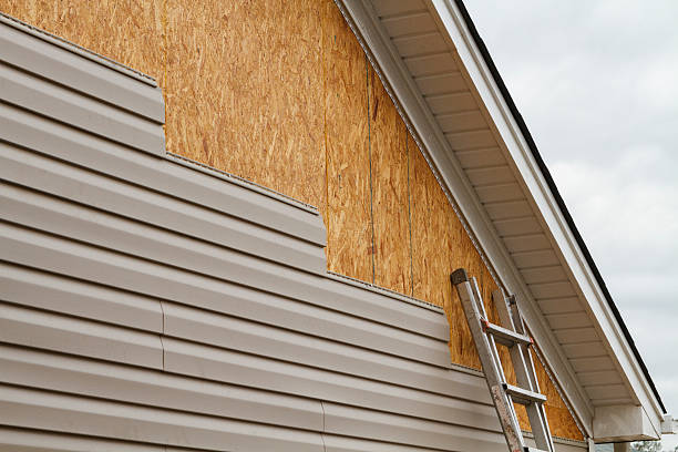 24/7 Emergency Siding experts in Plymouth, OH